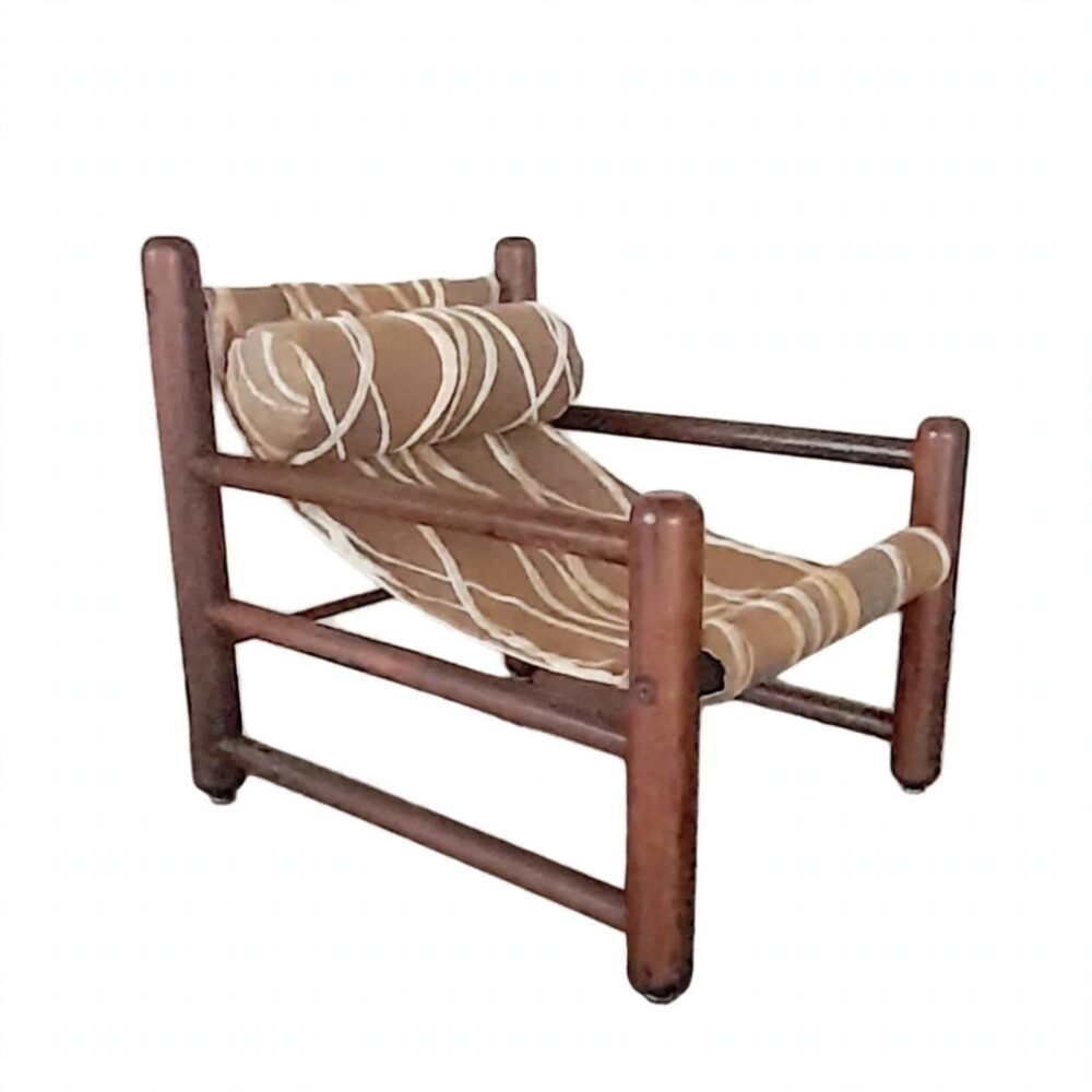 The SlingBack Safari Lounge Chair