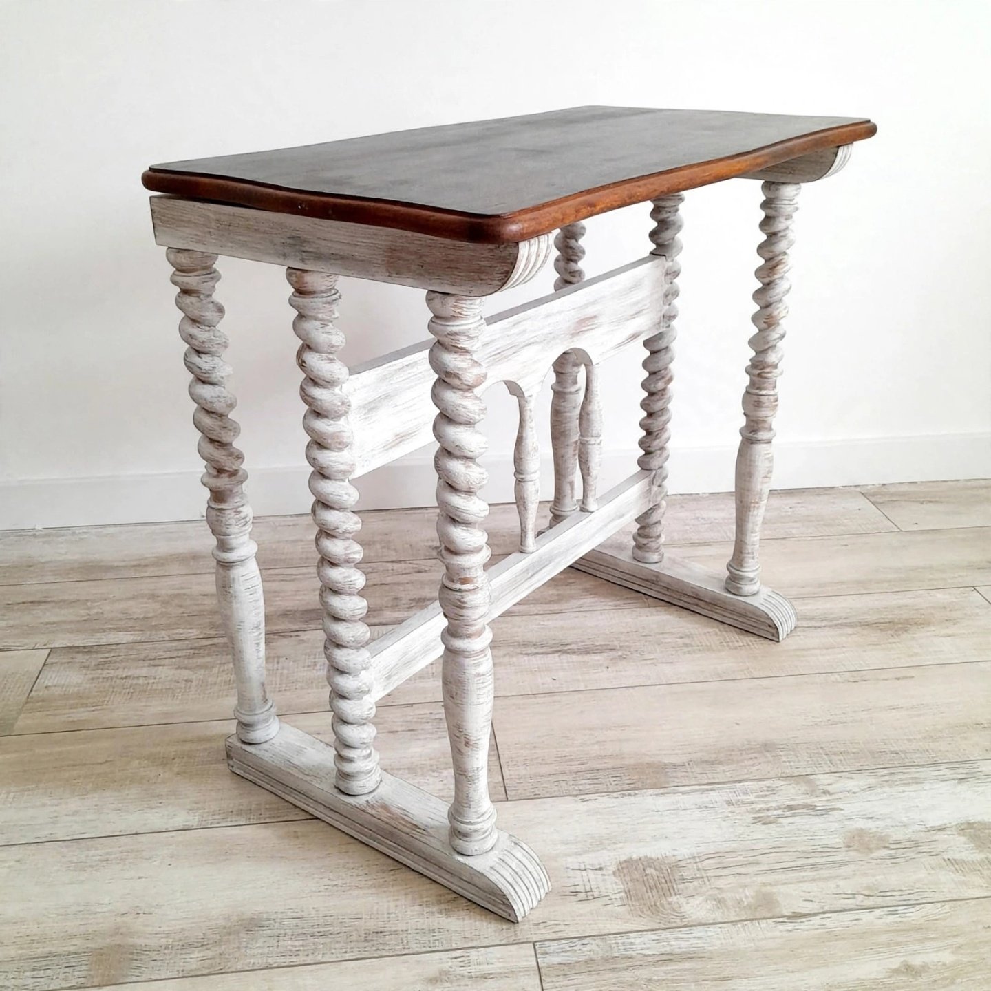 The Late 19th-Century Armenian Barley-Twist Console - Image 3